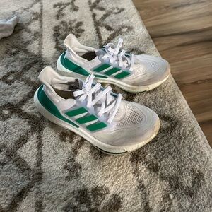 Adidas Ultra boosts, women’s size 7